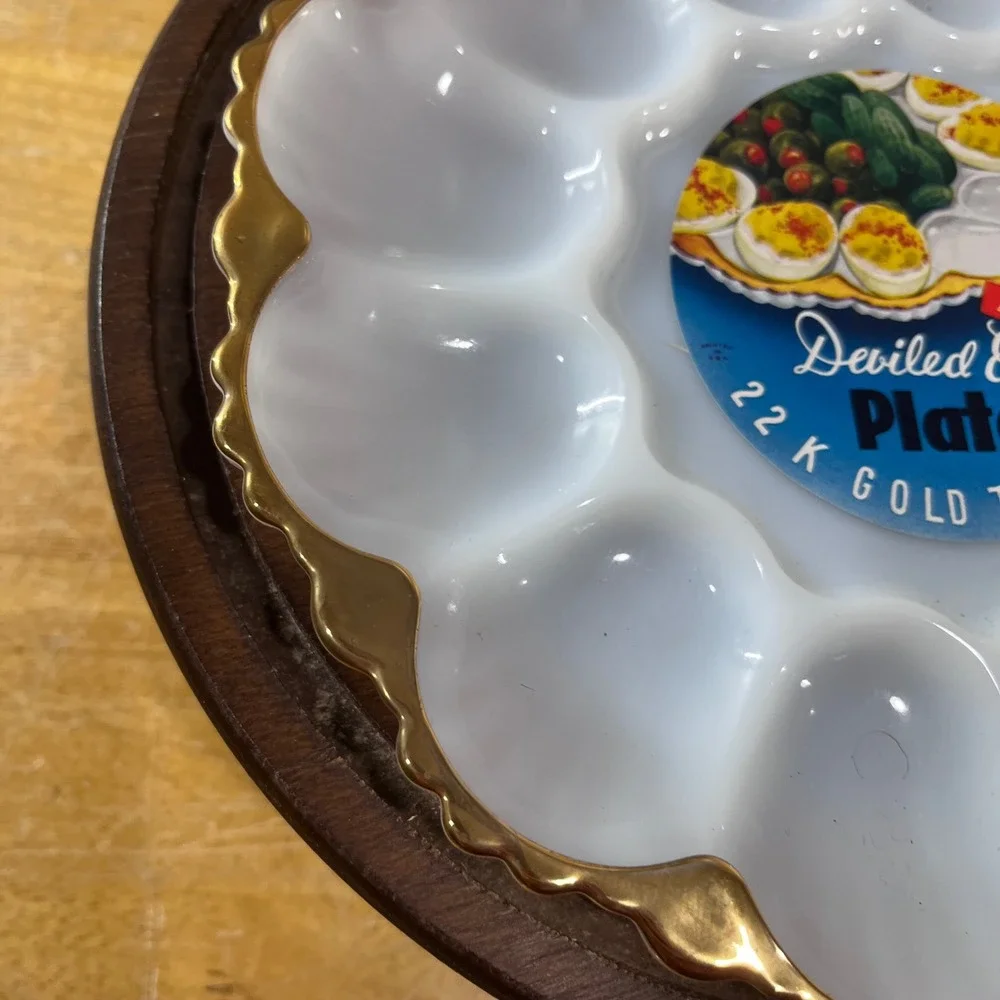 Vtg Anchor Hocking Anchorglass Milk Glass Deviled Egg Plate 22K Gold Trim 10